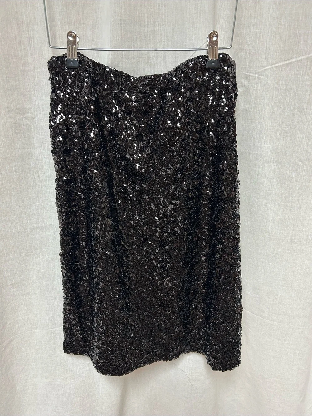 Black sequins formal pencil skirt appears all sequins in place. XL